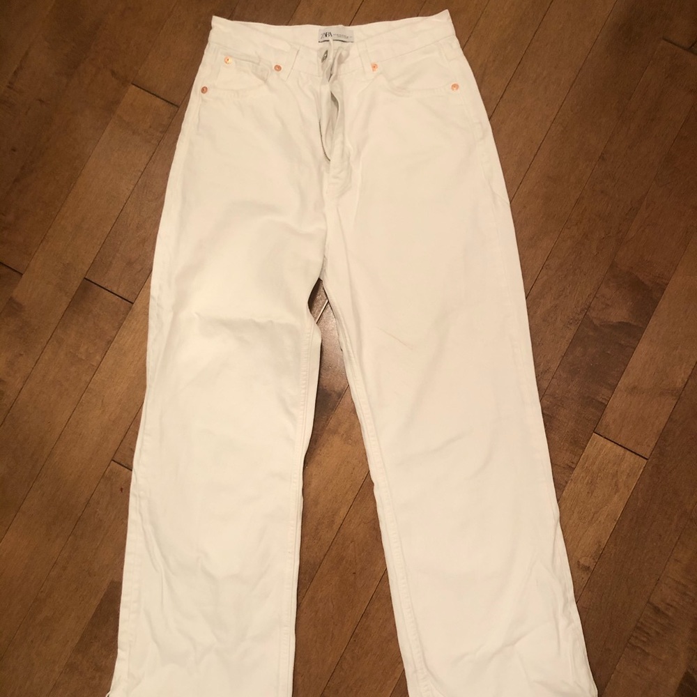 Zara - White Straight Leg Jean